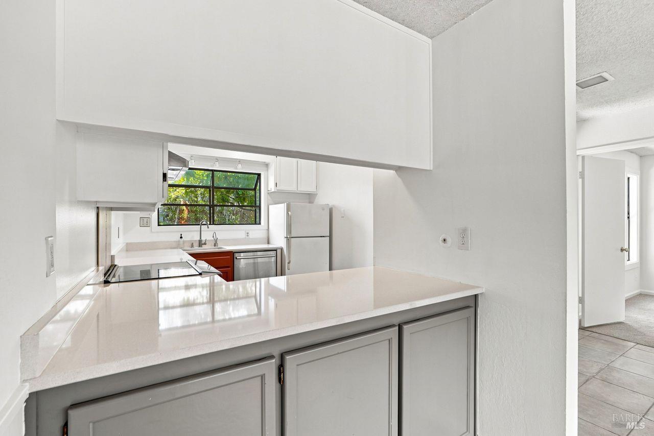 505 Larkspur Plaza Drive Unit: #3A