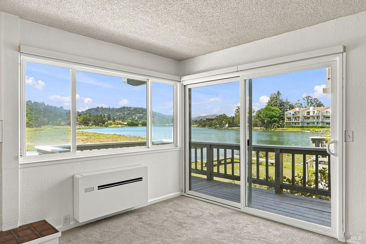 505 Larkspur Plaza Drive Unit: #3A