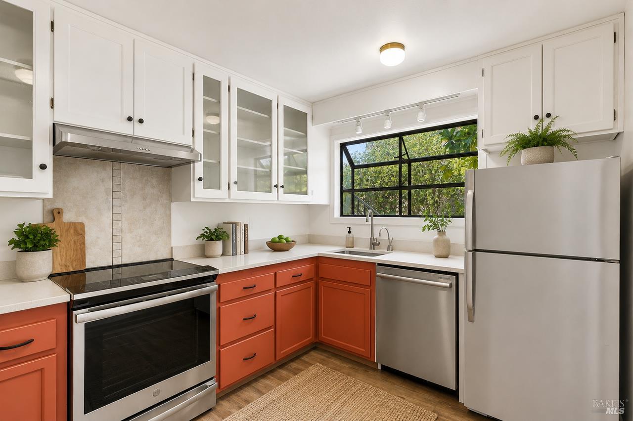 505 Larkspur Plaza Drive Unit: #3A