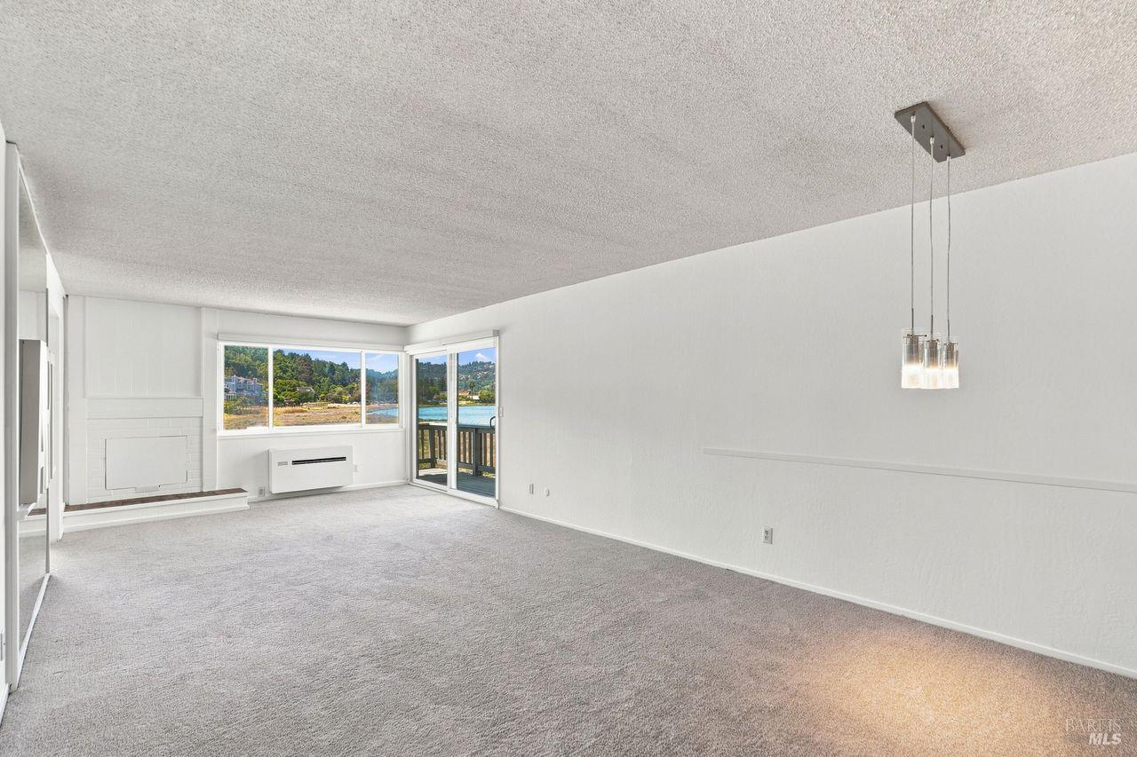 505 Larkspur Plaza Drive Unit: #3A
