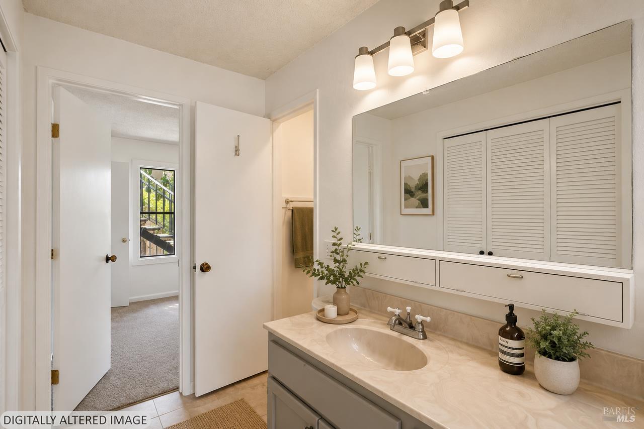 505 Larkspur Plaza Drive Unit: #3A
