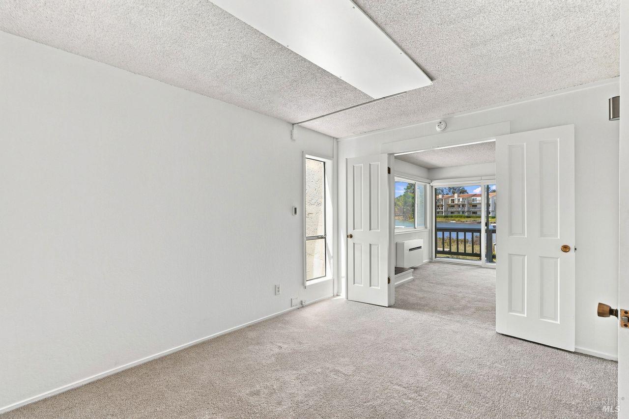 505 Larkspur Plaza Drive Unit: #3A