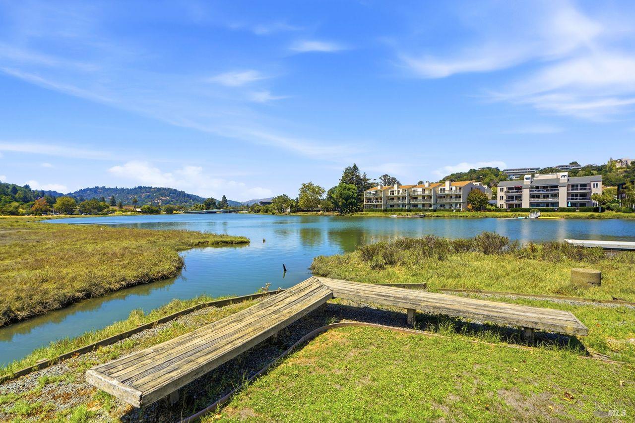 505 Larkspur Plaza Drive Unit: #3A