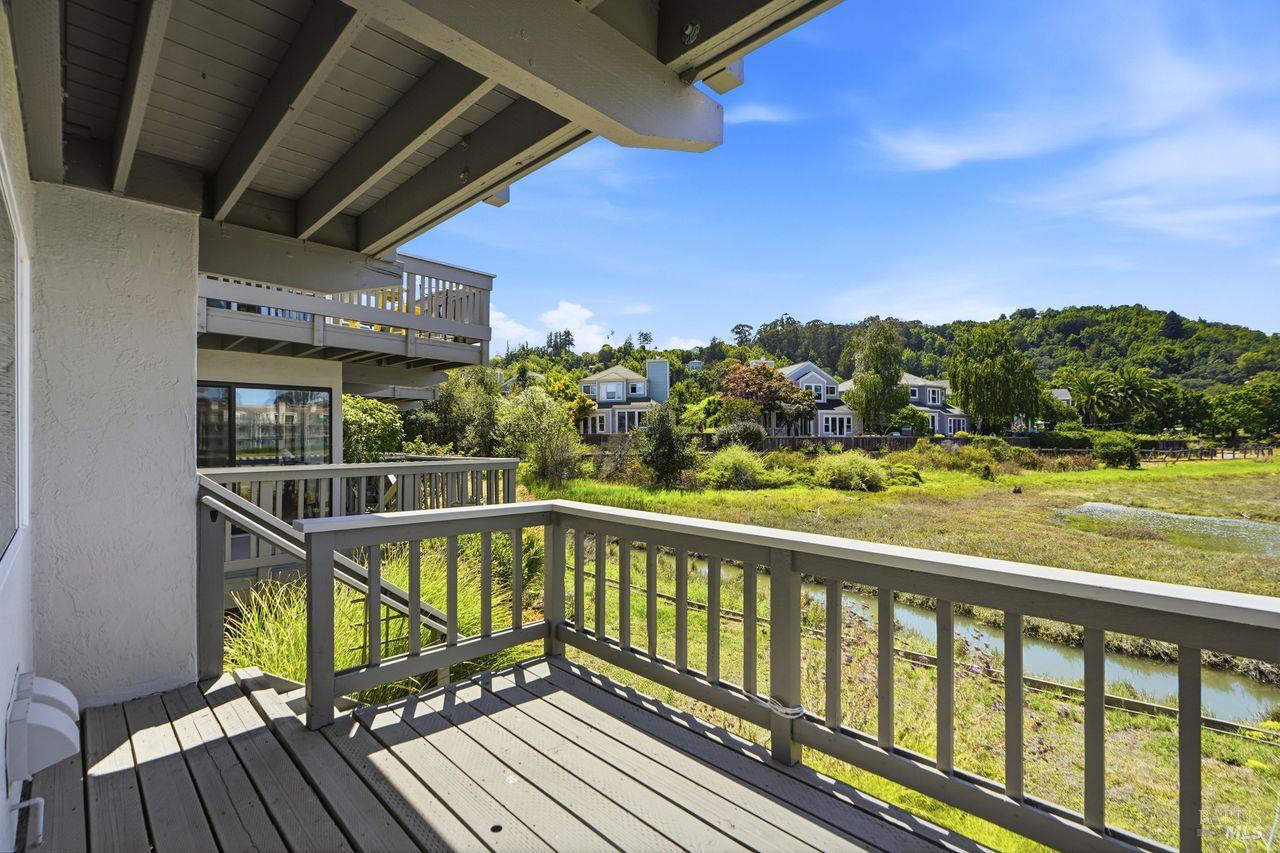 505 Larkspur Plaza Drive Unit: #3A
