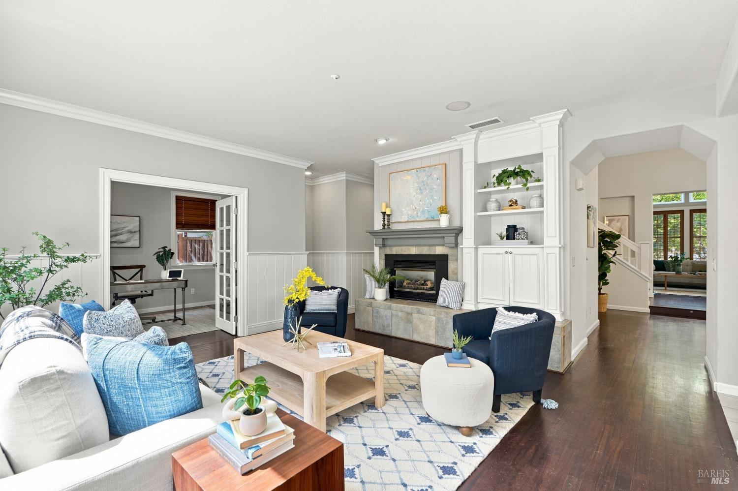 48 Presidio Drive