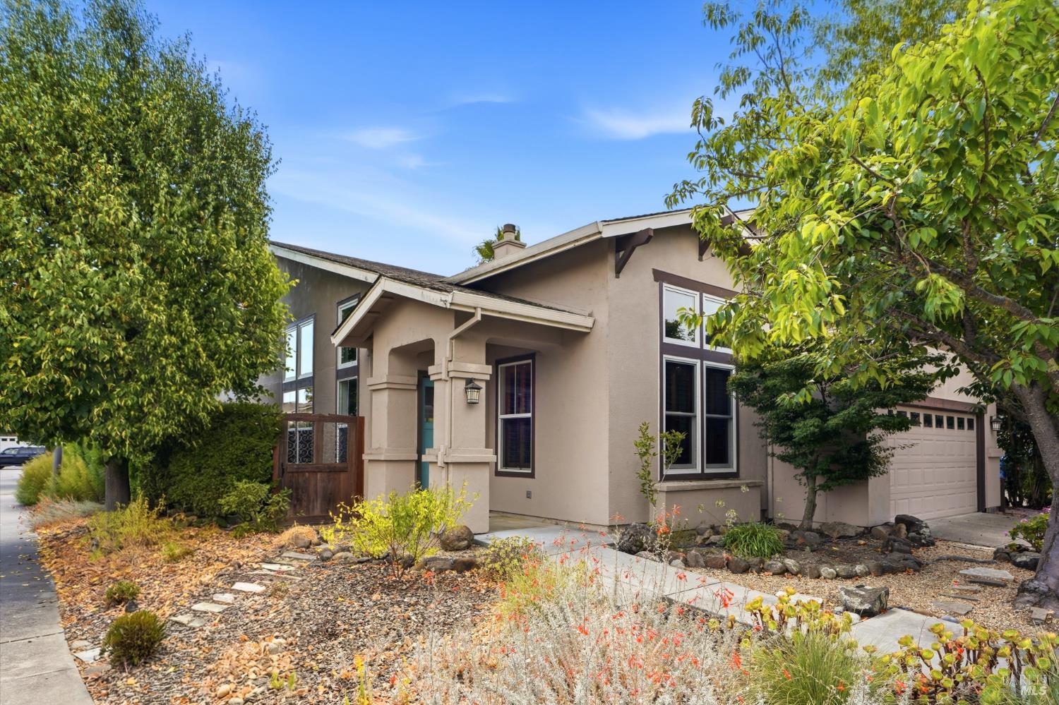 48 Presidio Drive
