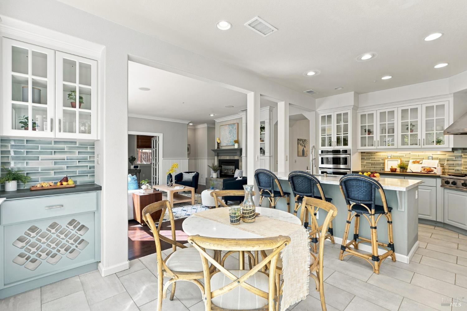 48 Presidio Drive
