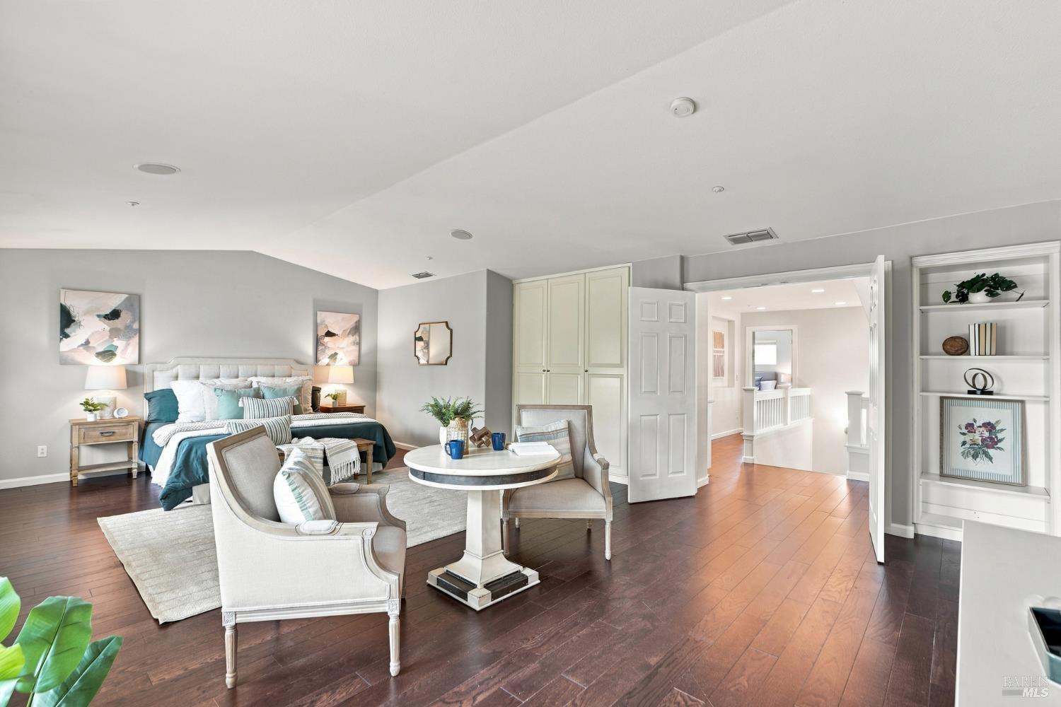 48 Presidio Drive