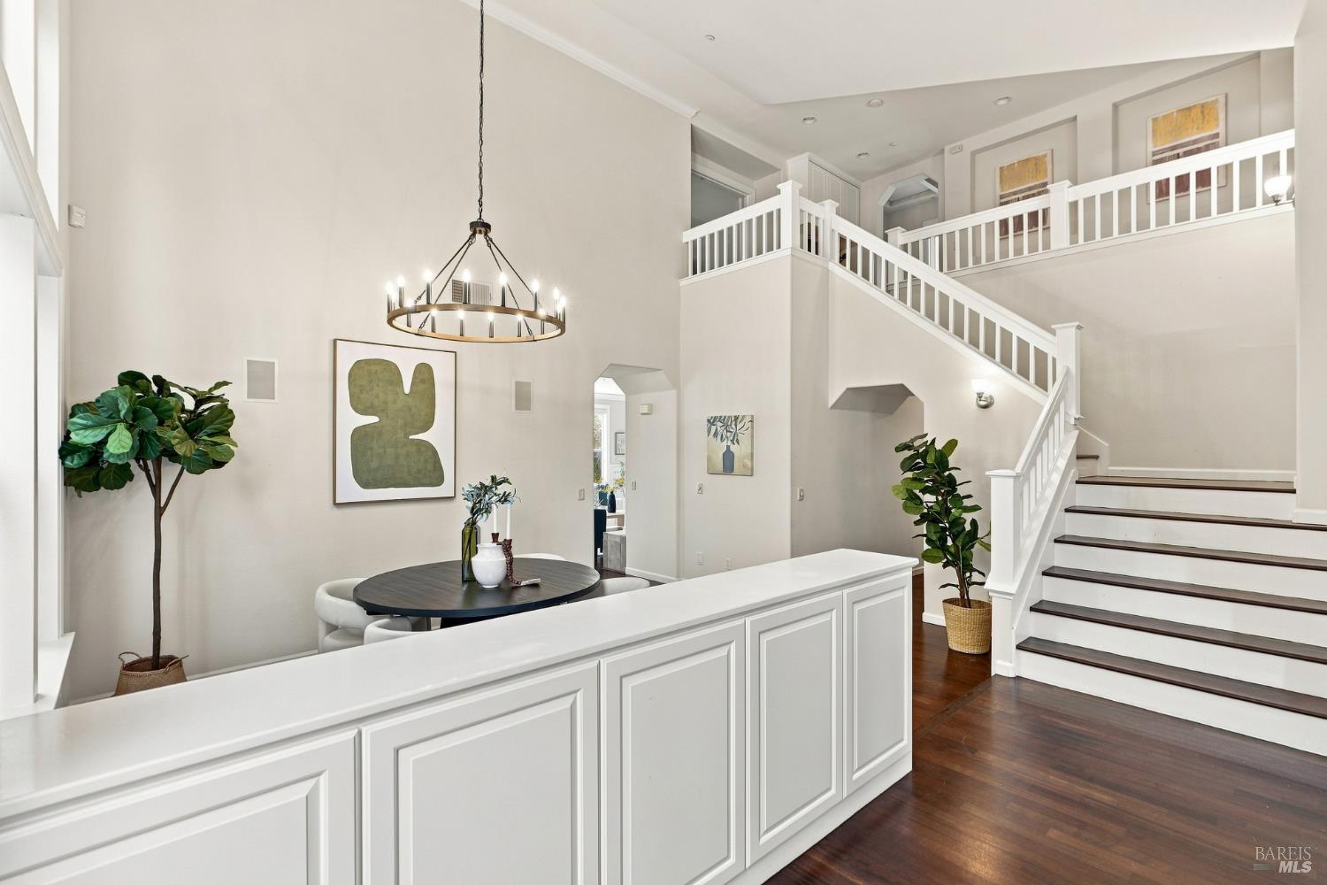 48 Presidio Drive