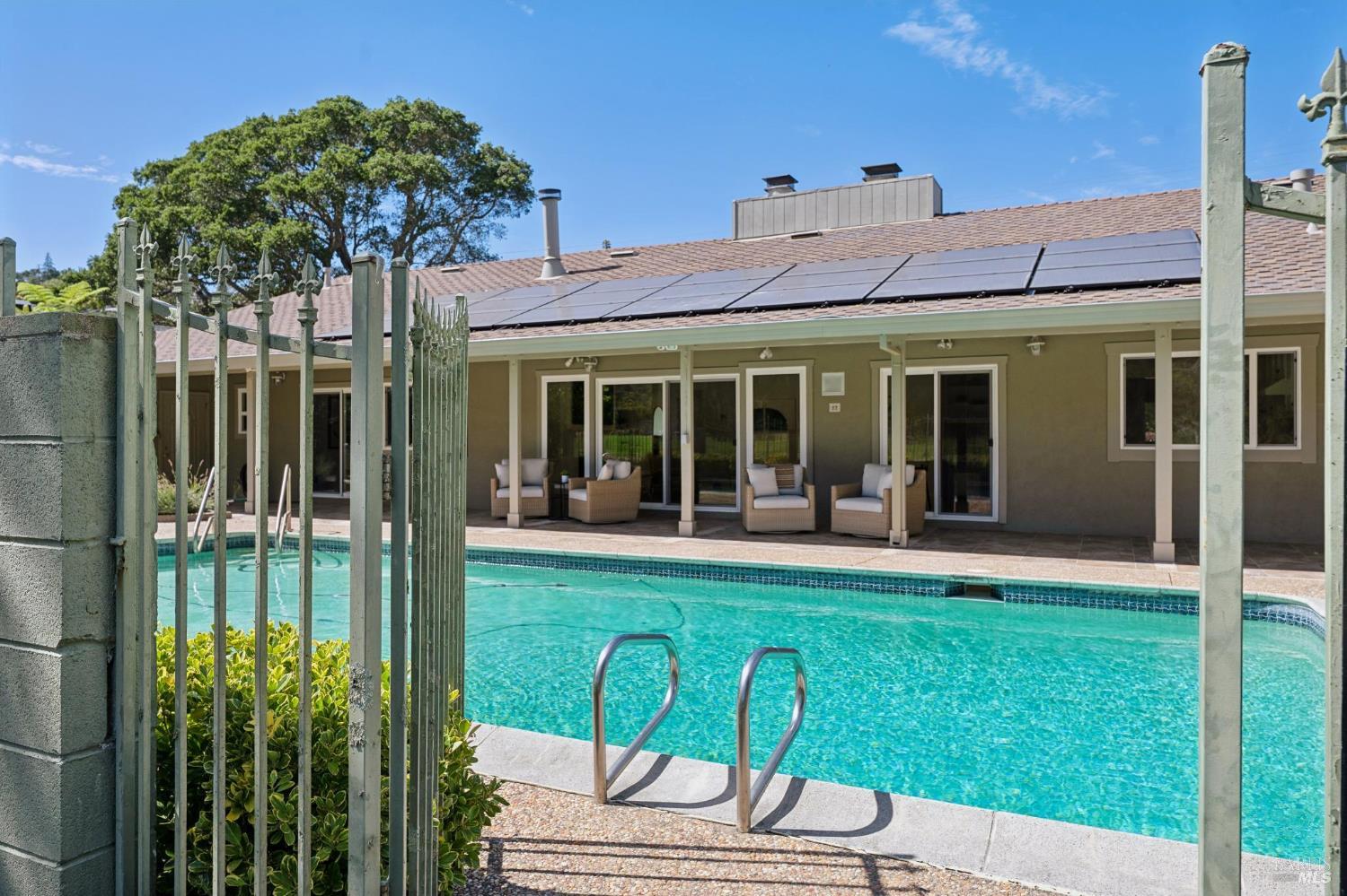 285 Country Club Drive
