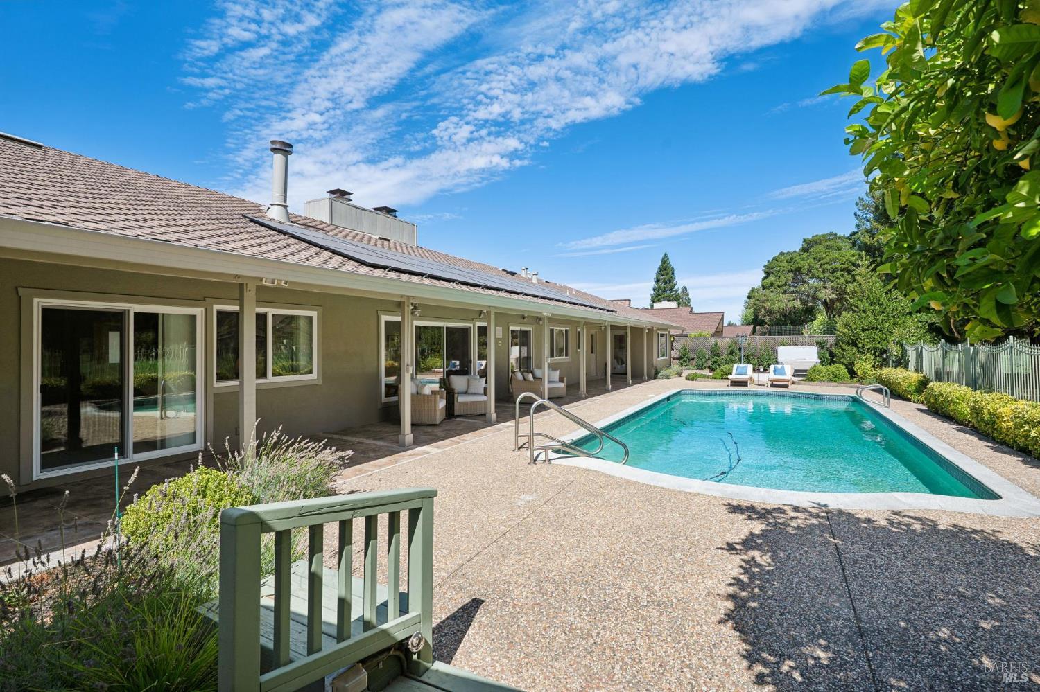 285 Country Club Drive
