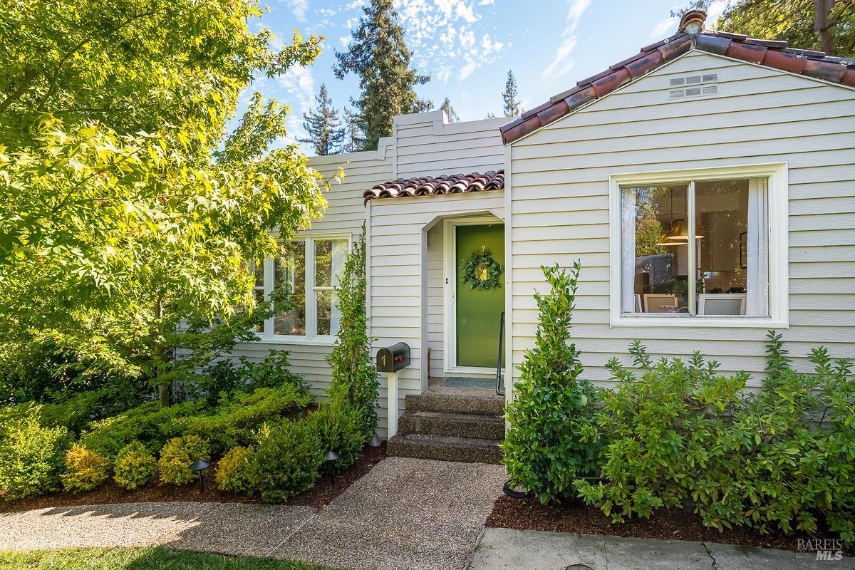 7 Rutherford Avenue