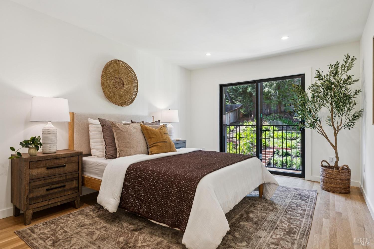 10 Pebble Beach Drive
