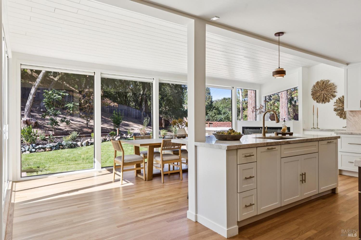 10 Pebble Beach Drive