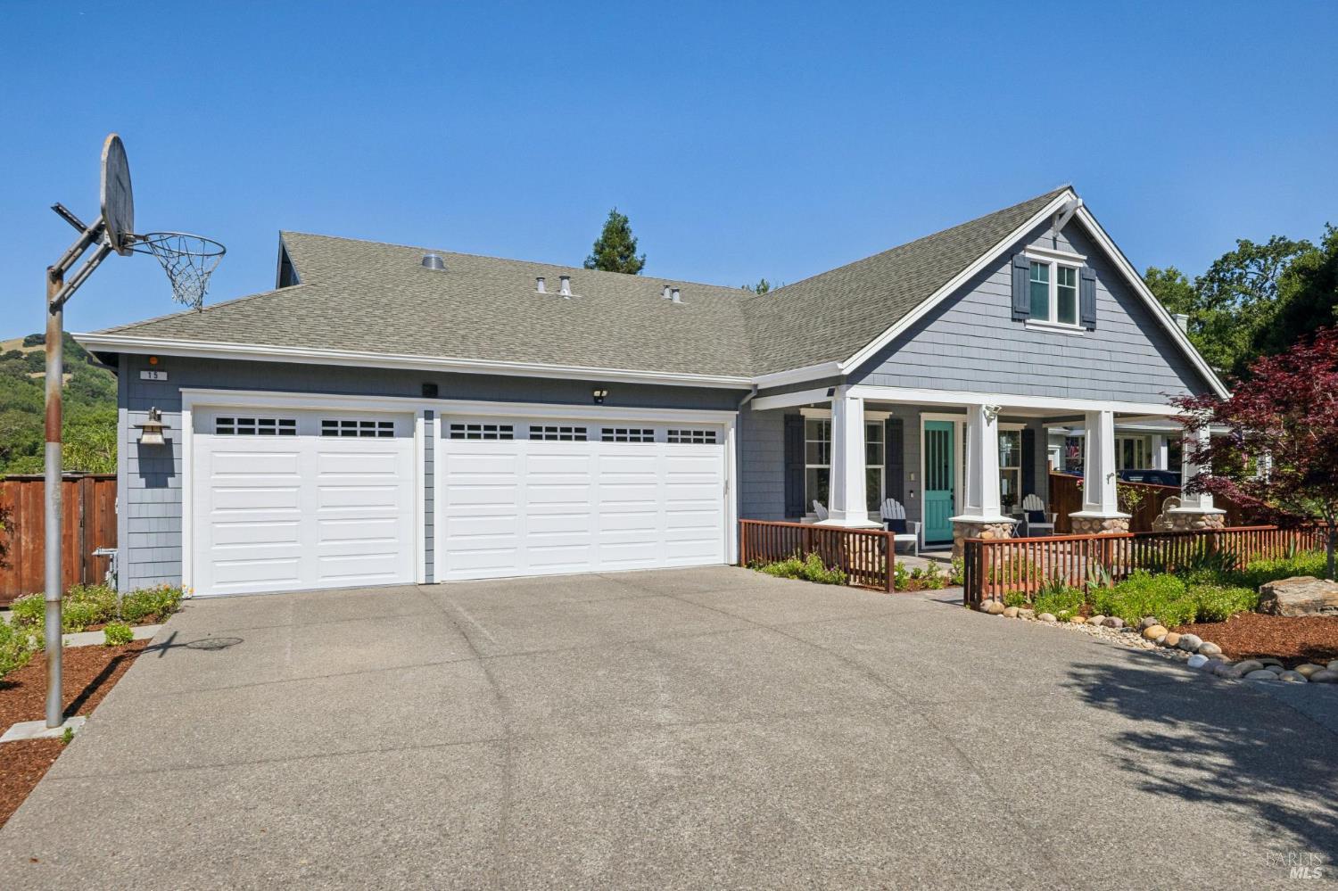 15 Thorsson Court