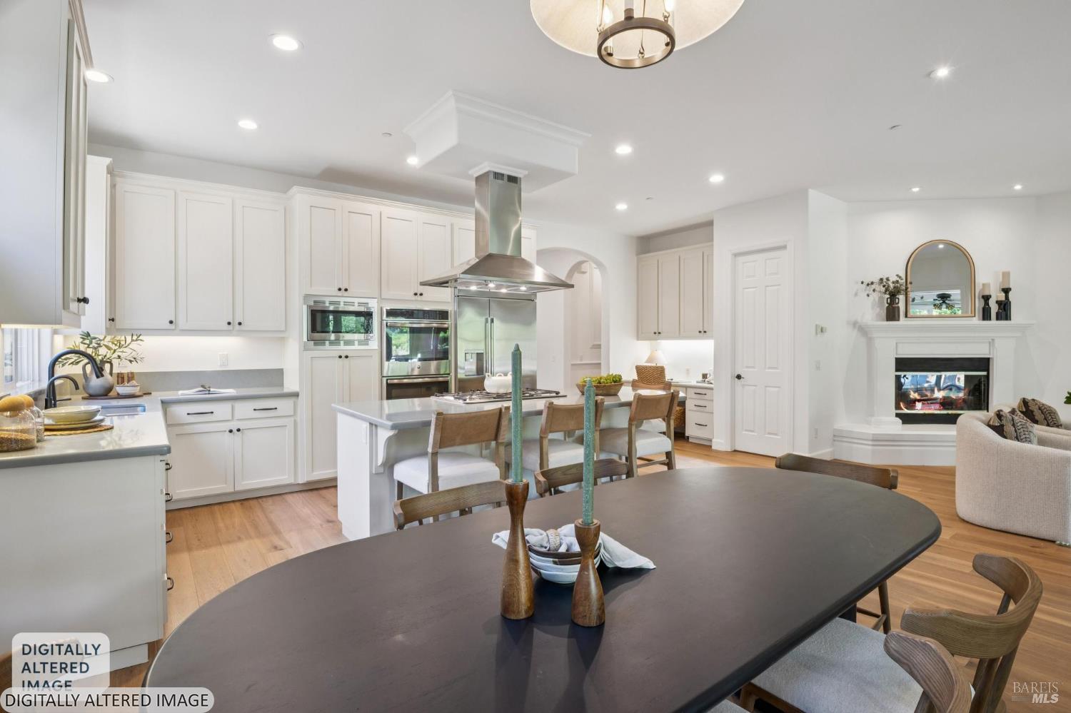 15 Thorsson Court