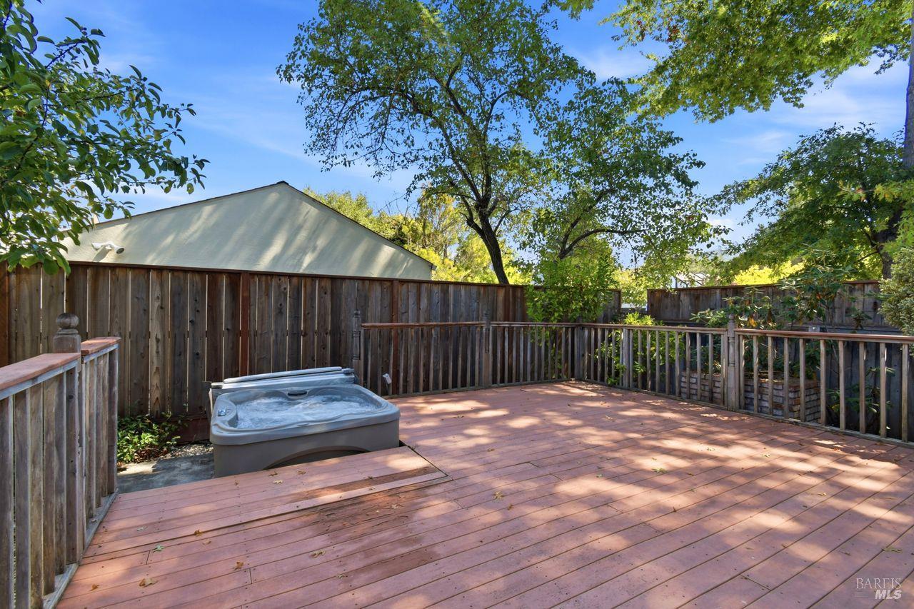 2994 Tuxedo Place