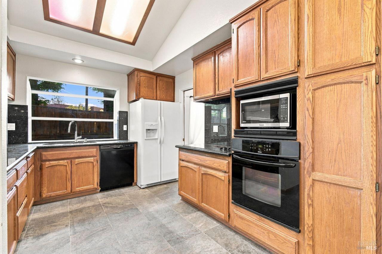 2994 Tuxedo Place