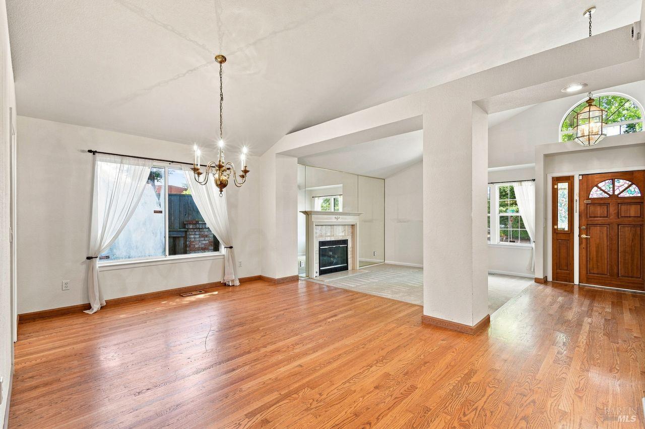 2994 Tuxedo Place