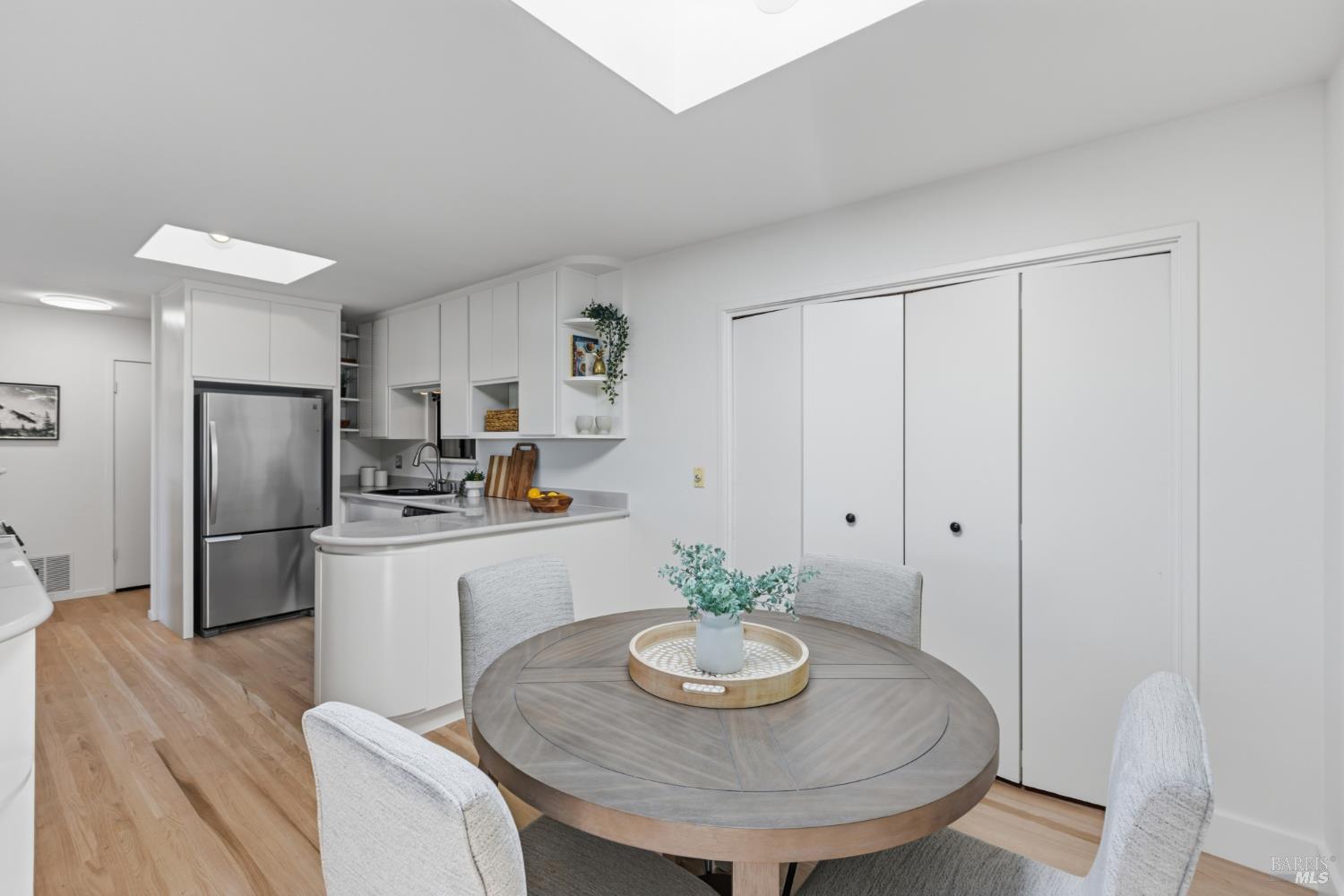 38 Redwood Road