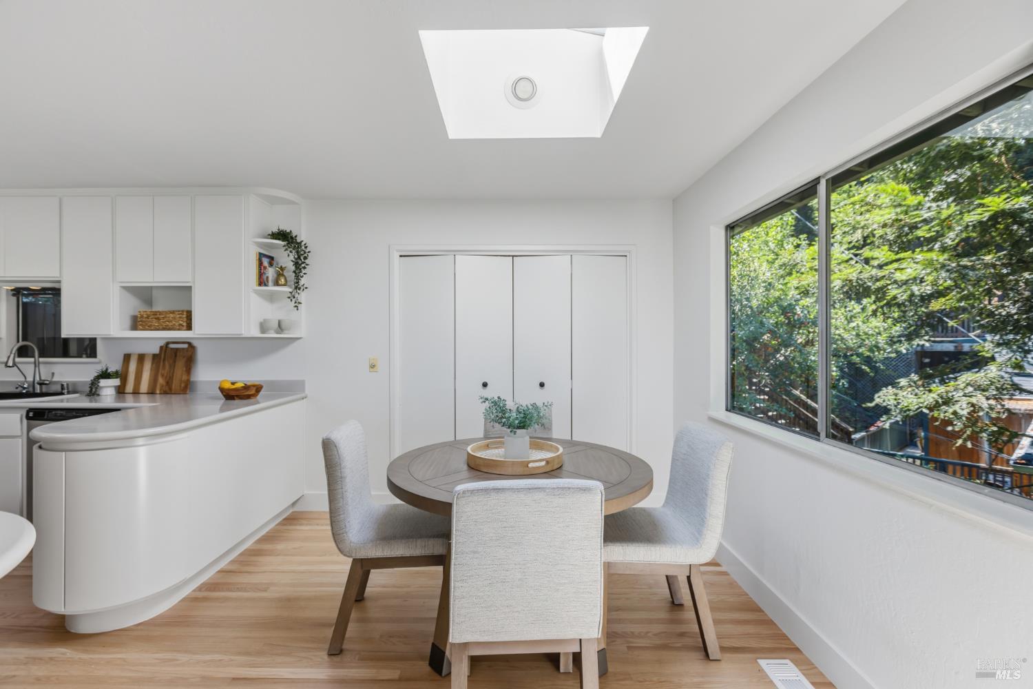 38 Redwood Road