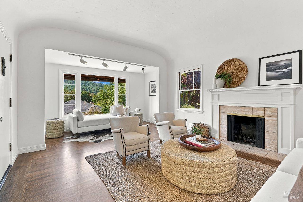 54 Rutherford Avenue