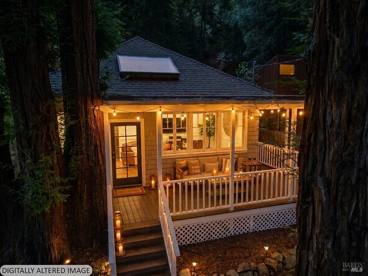 207 Madrone Avenue