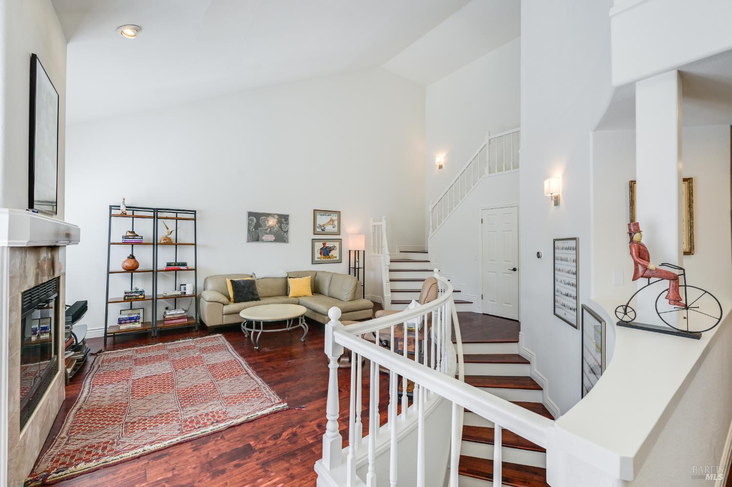 557 Biscayne Drive