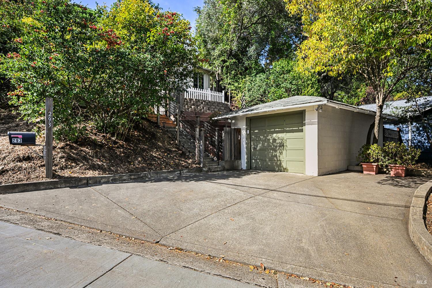 293 Bungalow Avenue