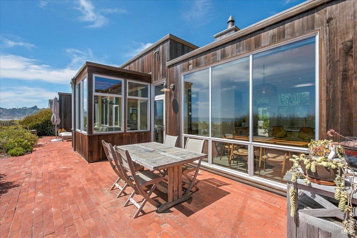 290 Seadrift Road