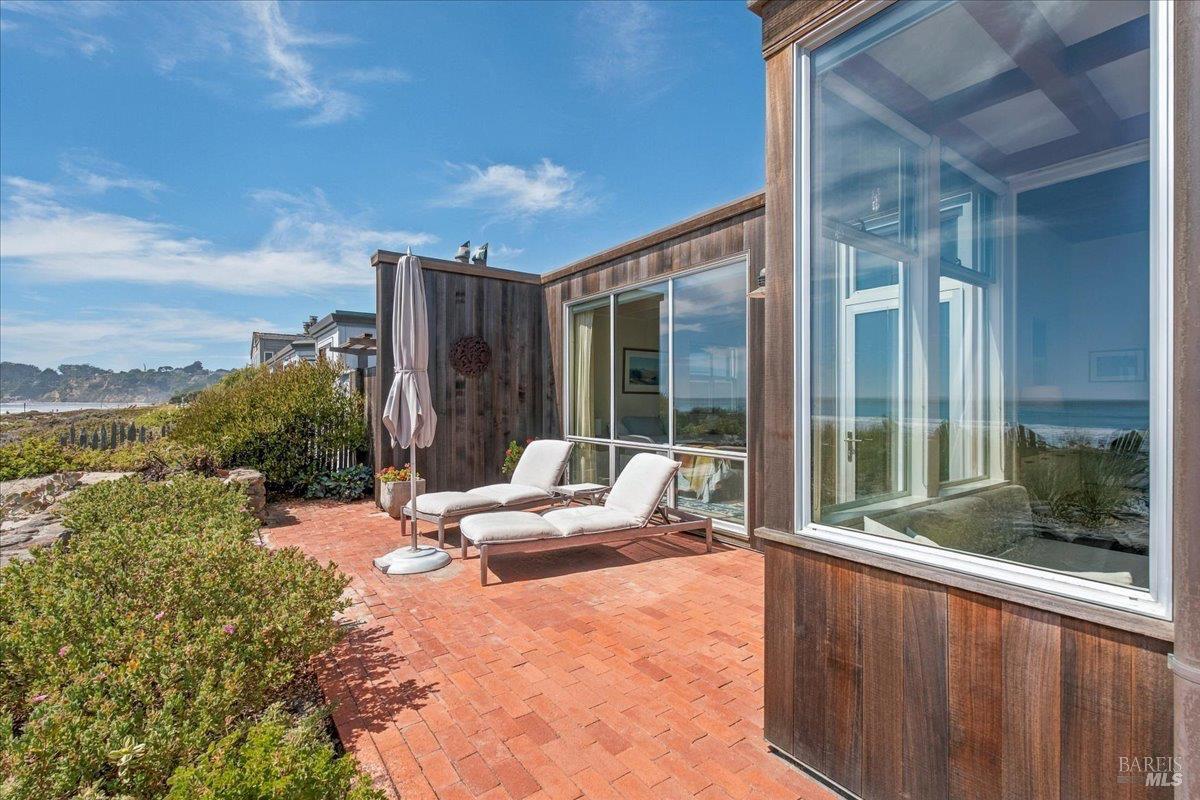 290 Seadrift Road