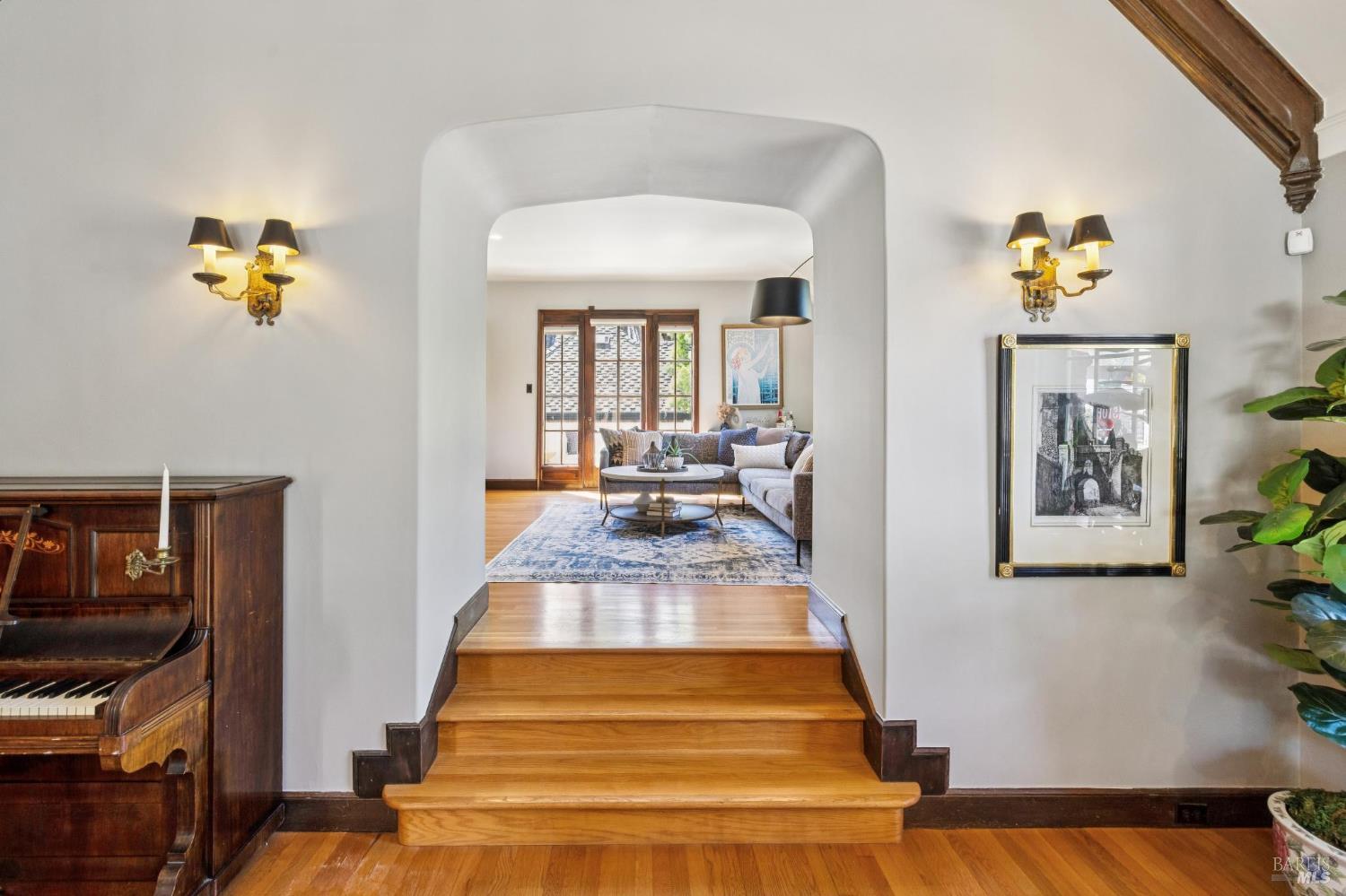 87 Forbes Avenue