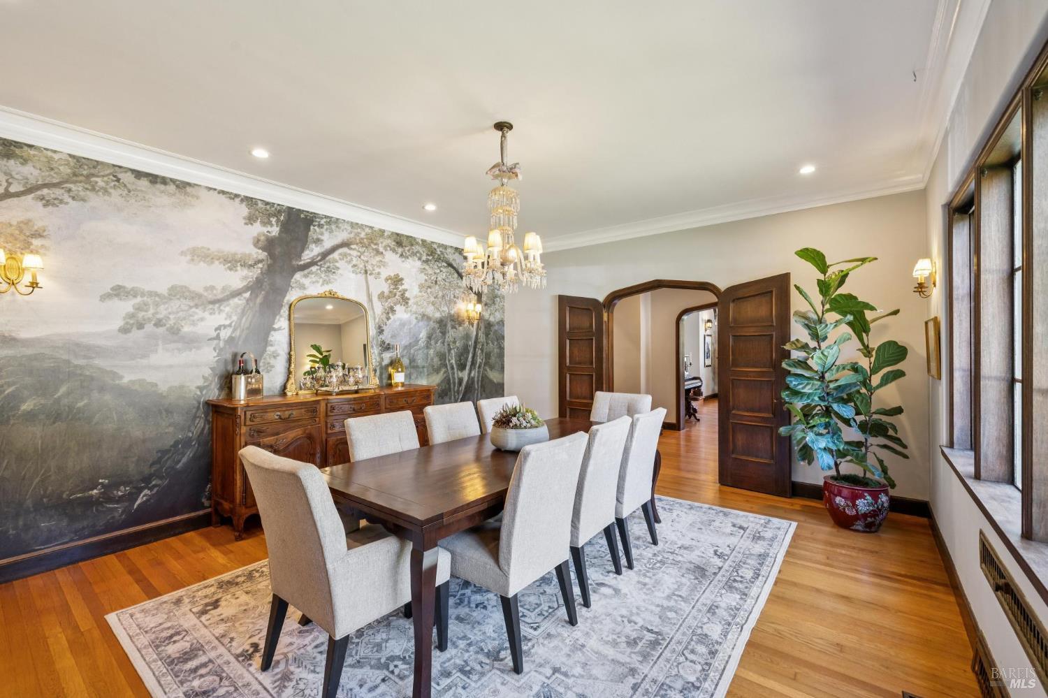87 Forbes Avenue
