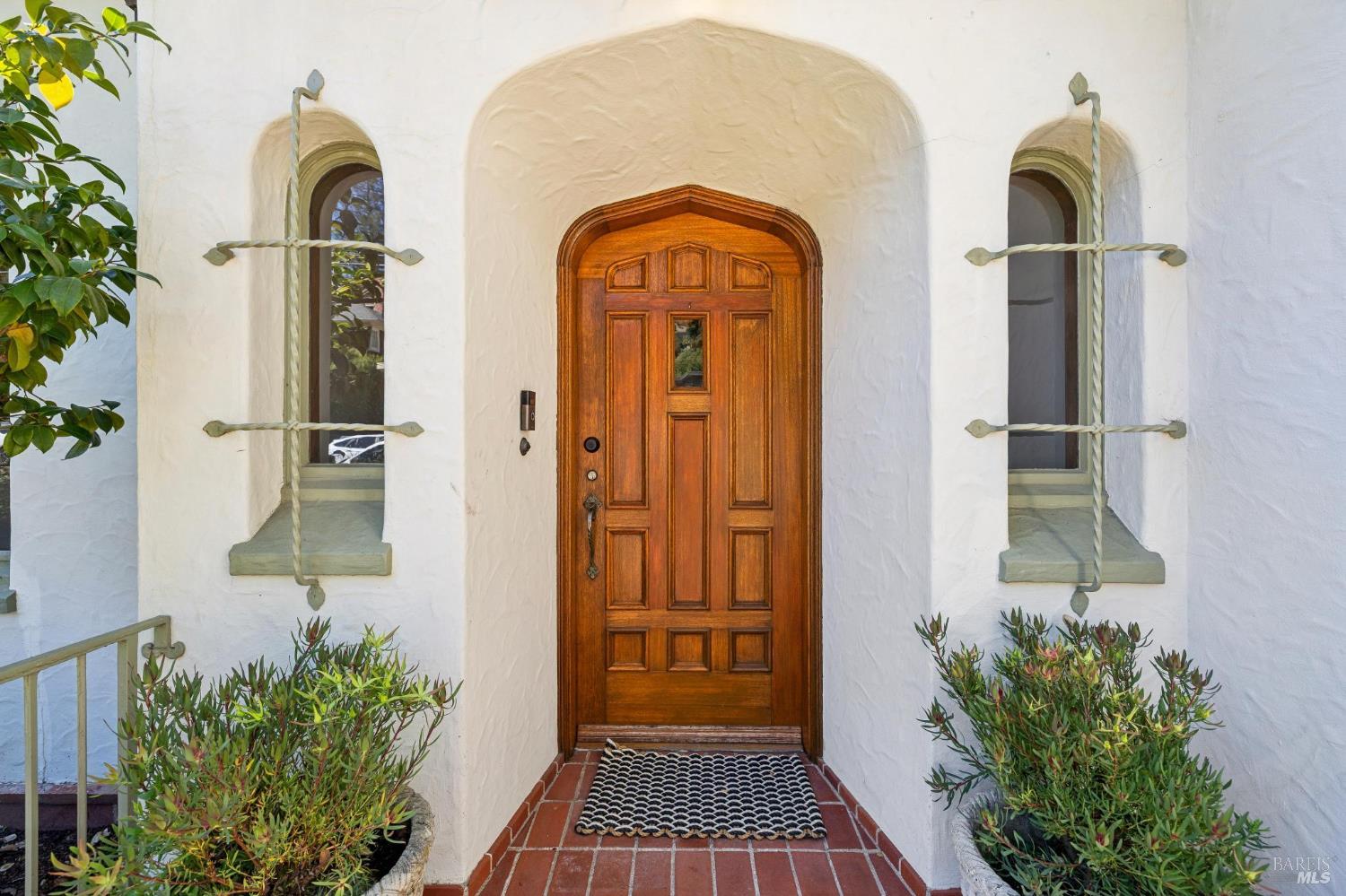 87 Forbes Avenue