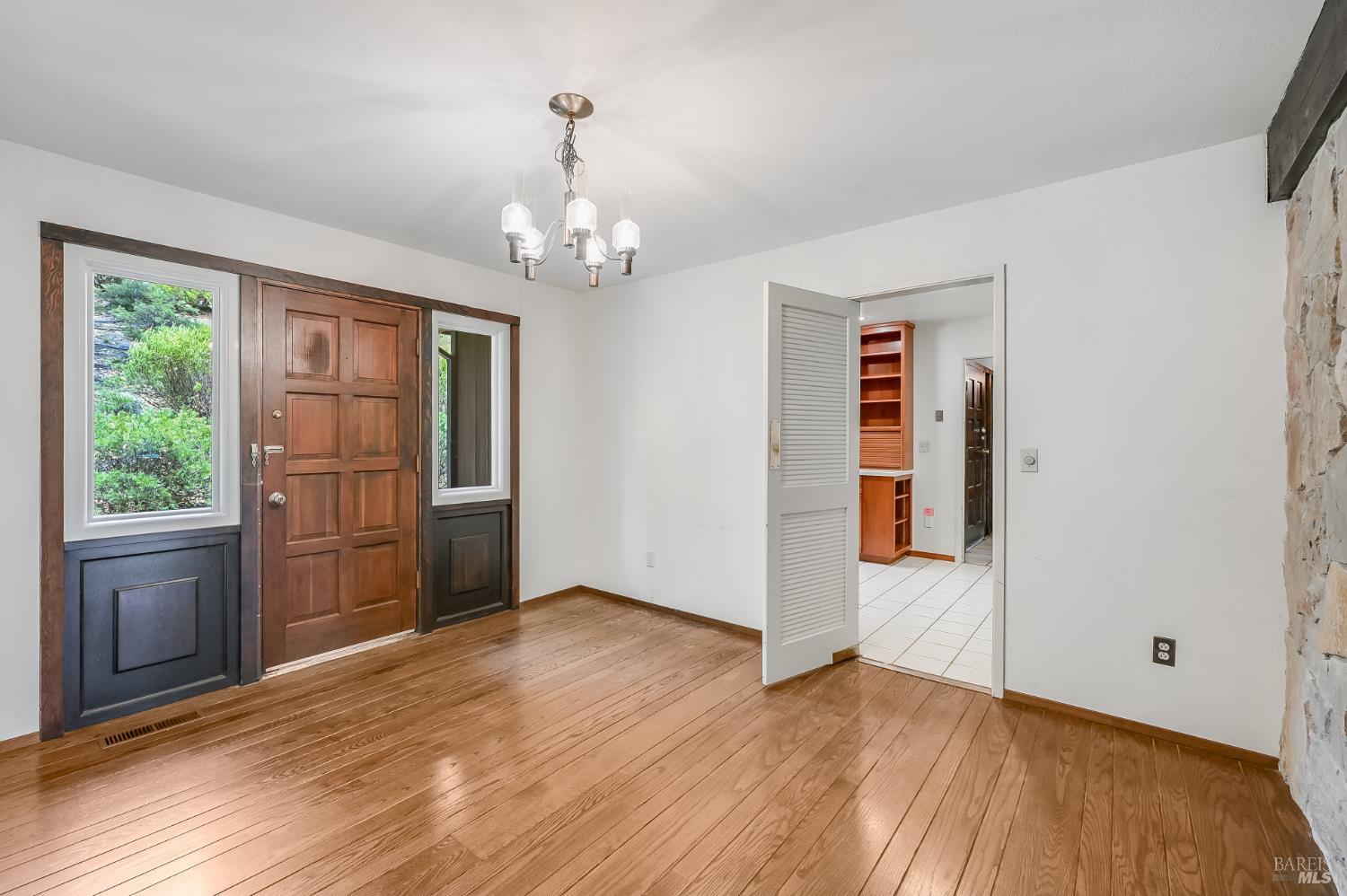 1008 Erica Road