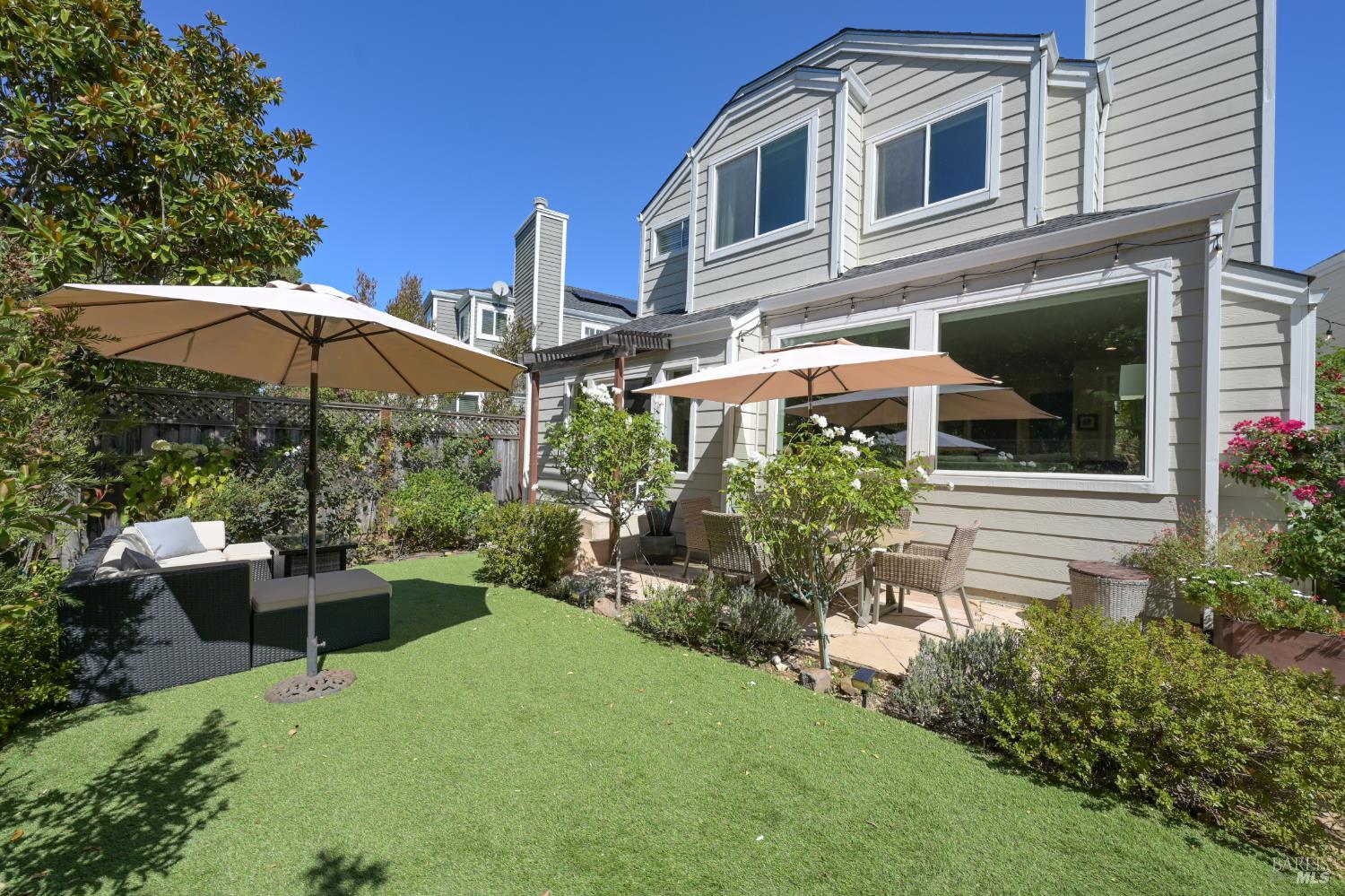 68 Cross Creek Place