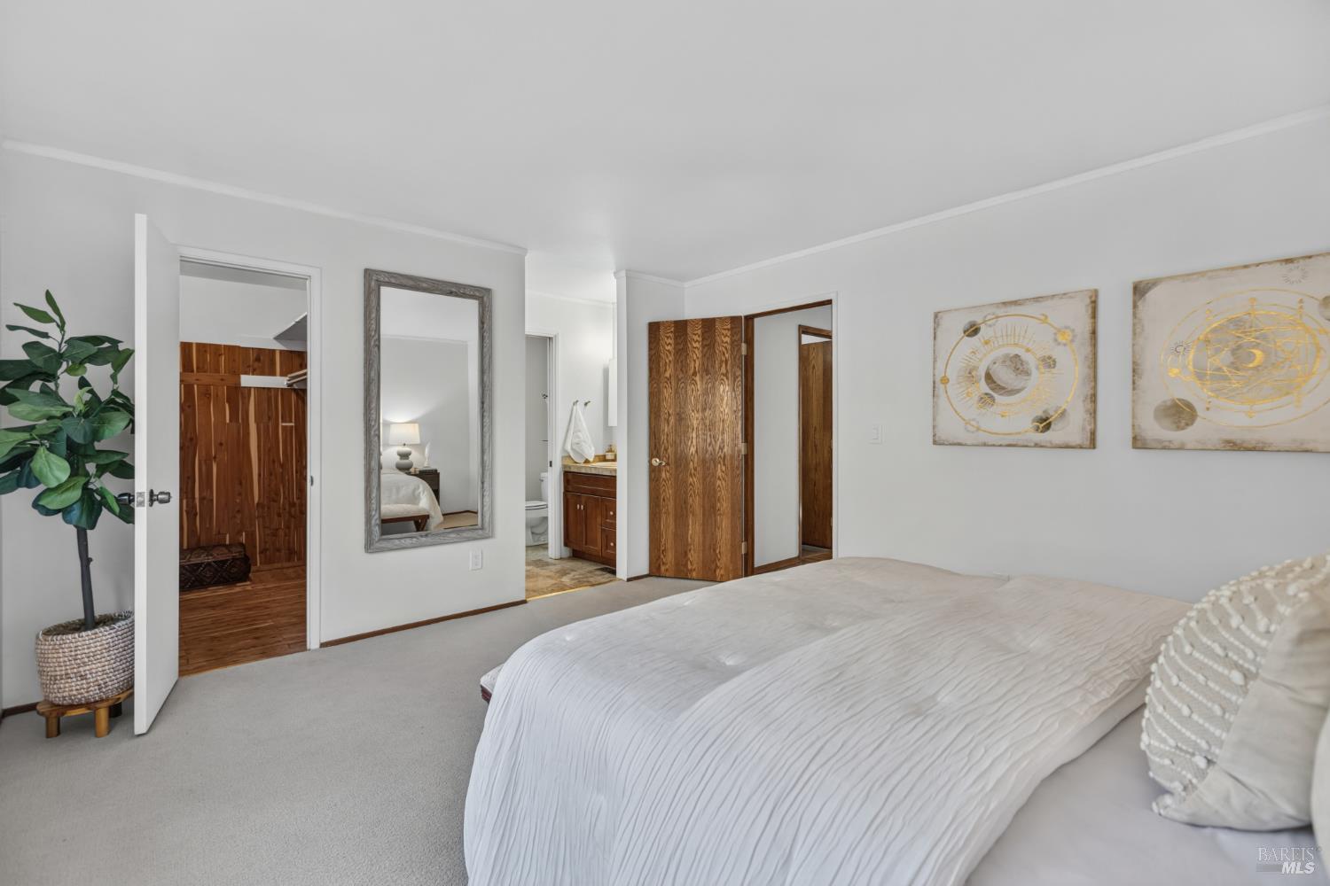 137 Gregory Drive