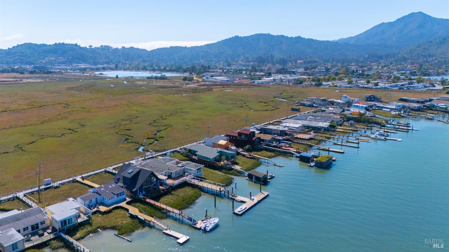 137 Greenbrae Boardwalk