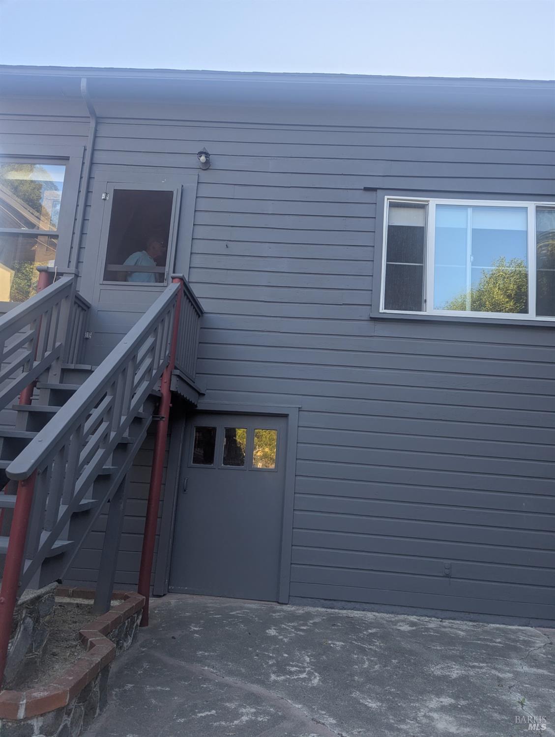 41 Walnut Avenue