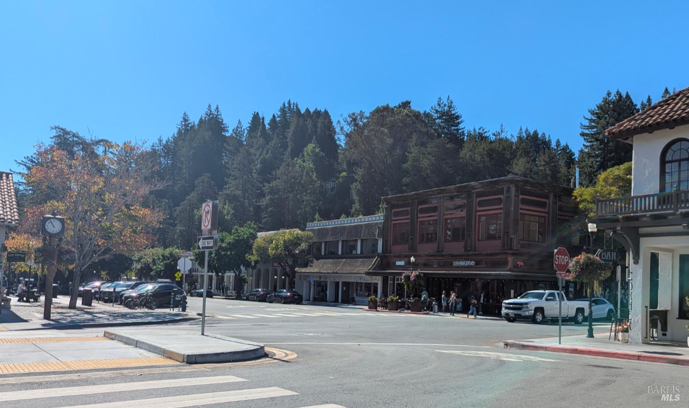 41 Walnut Avenue