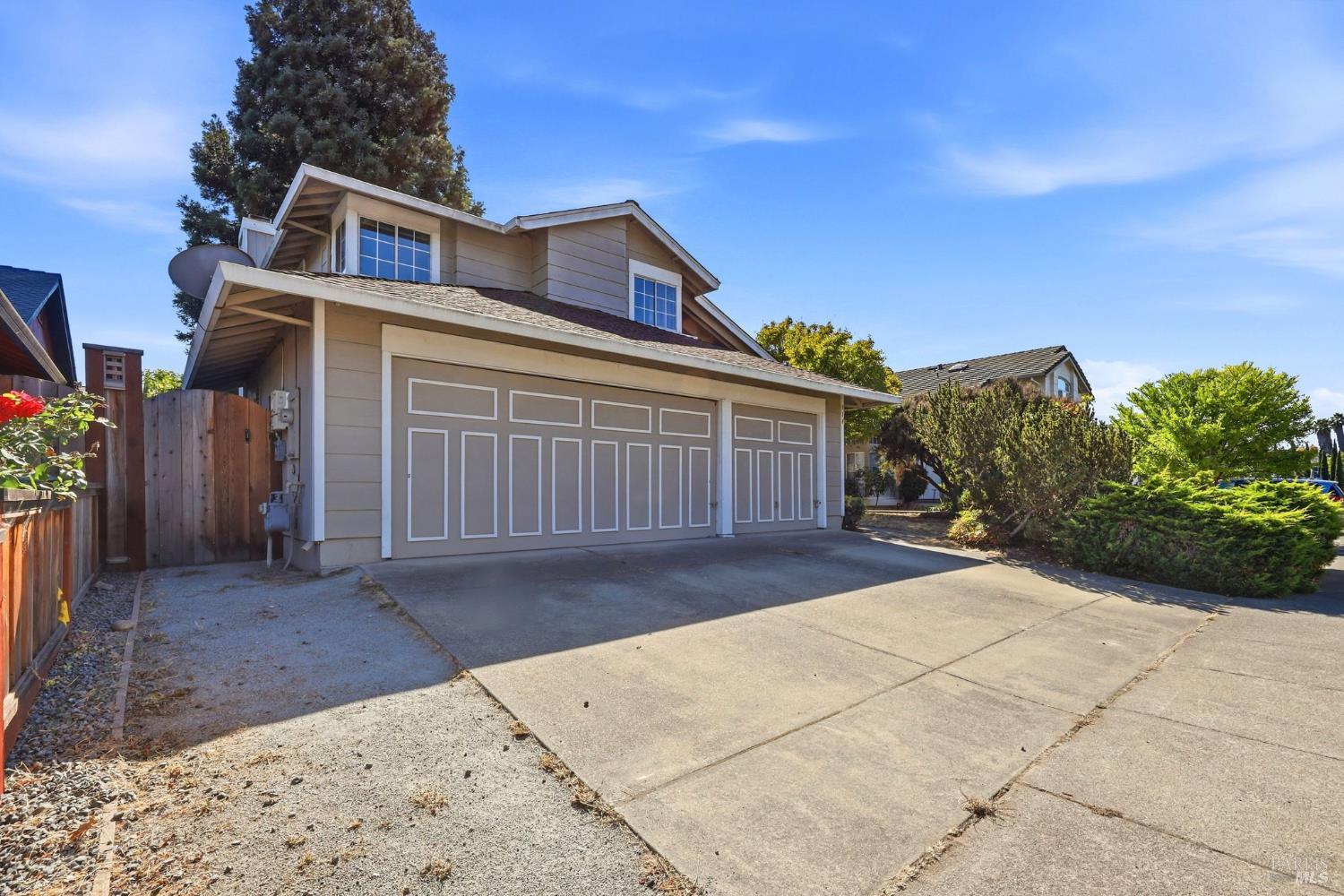 914 Buckingham Drive