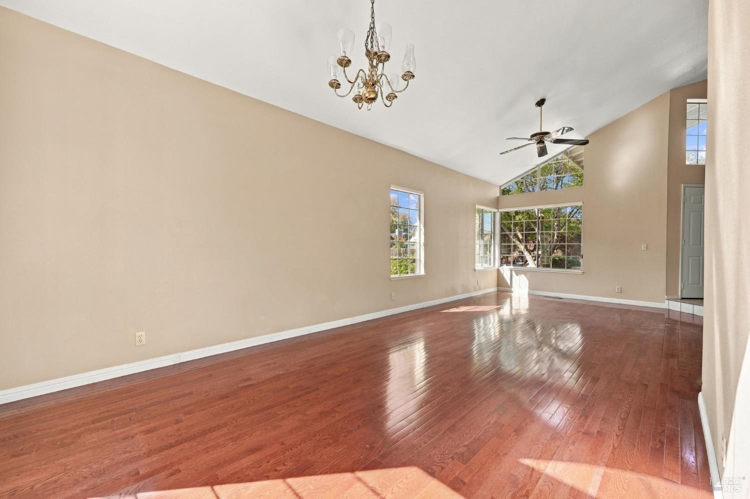 914 Buckingham Drive