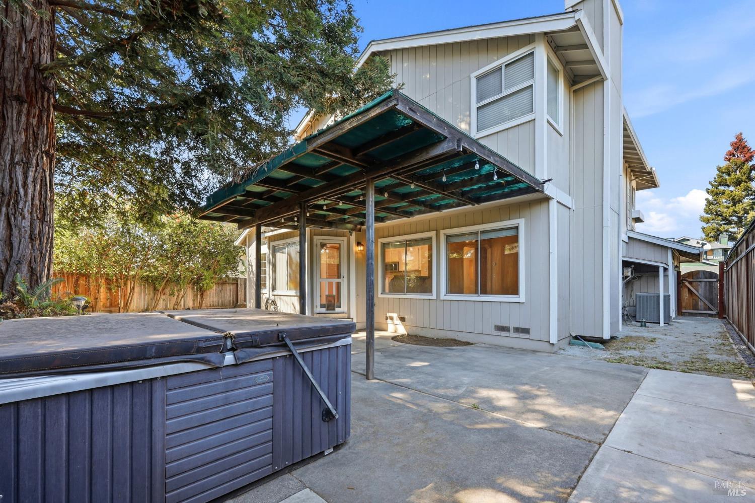 914 Buckingham Drive
