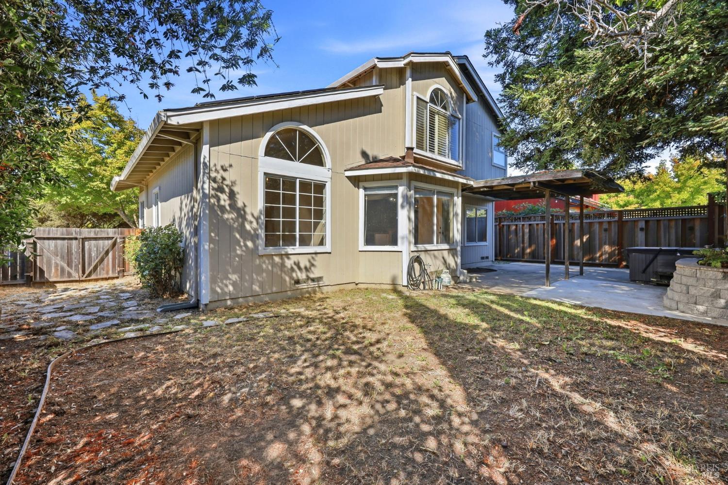 914 Buckingham Drive