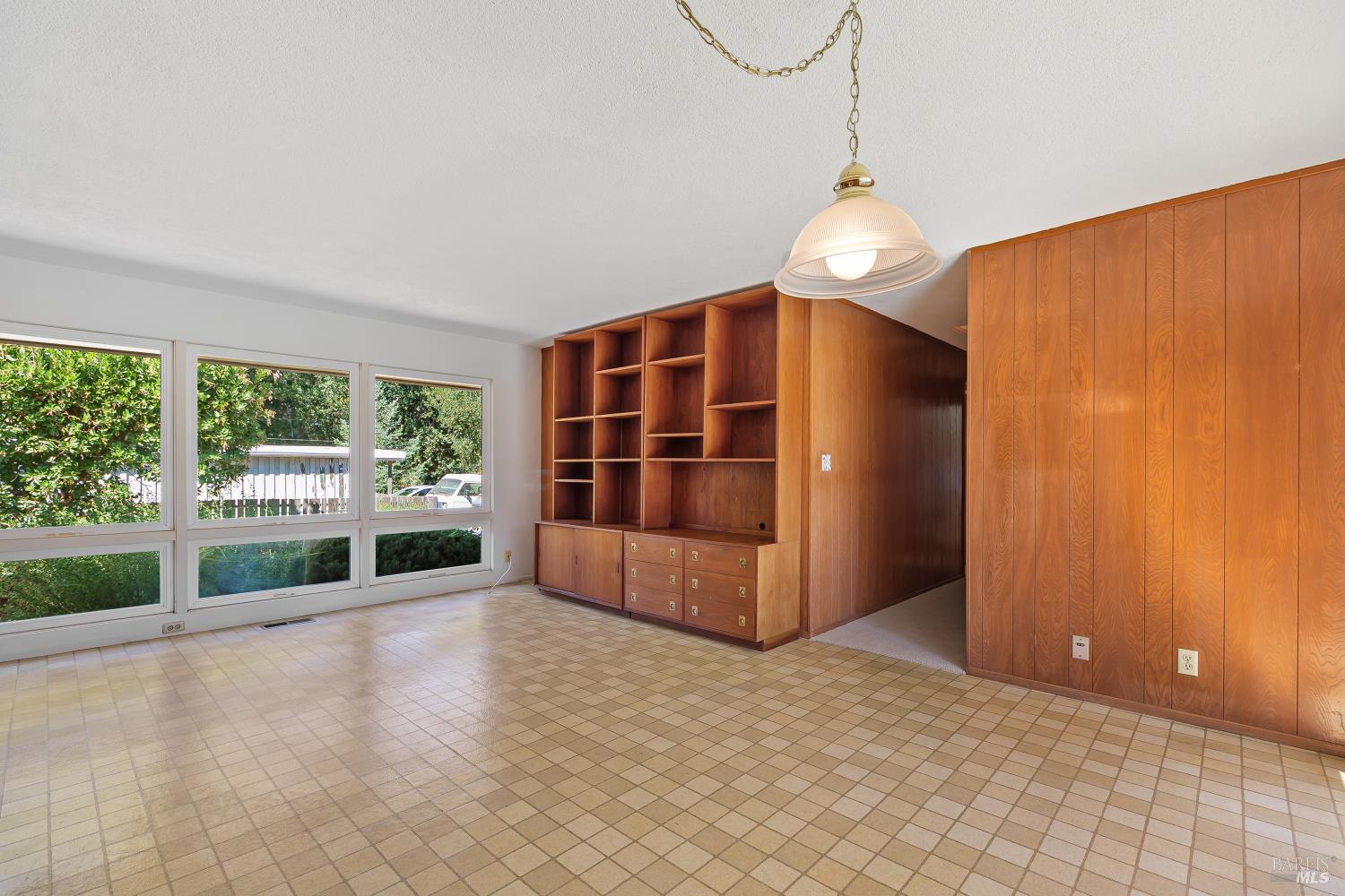 1963 Indian Valley Road