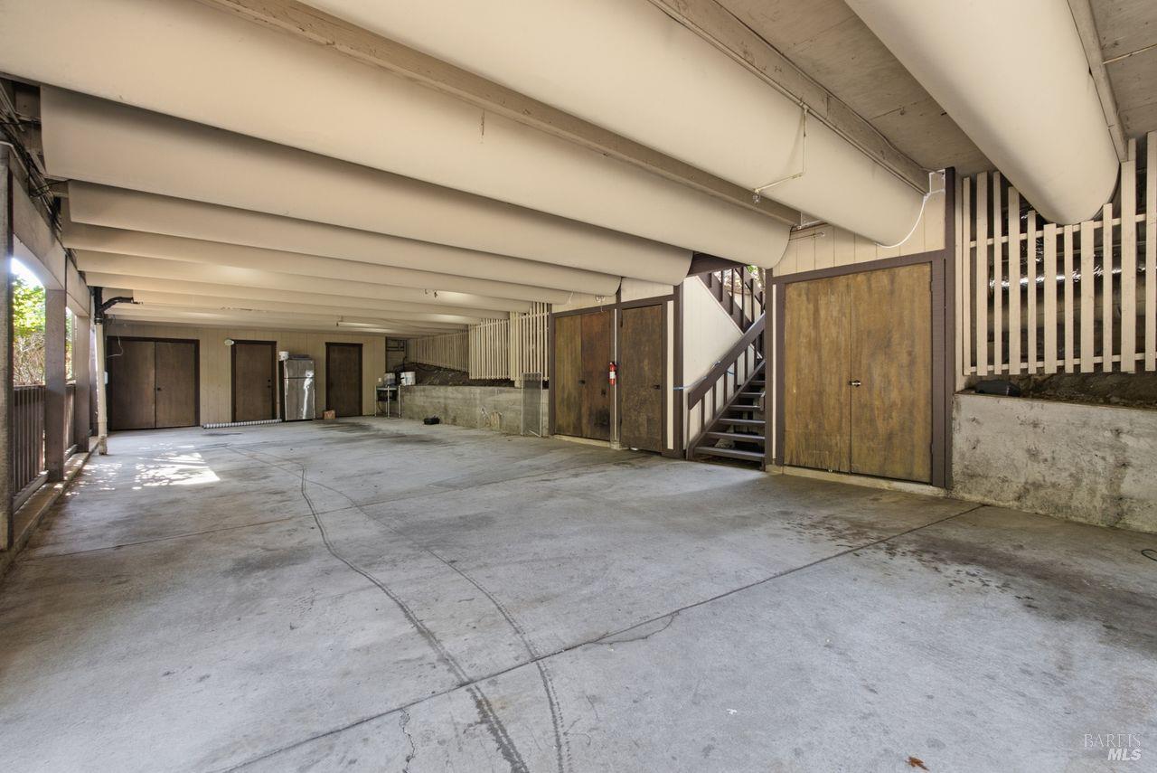 107 Elizabeth Way