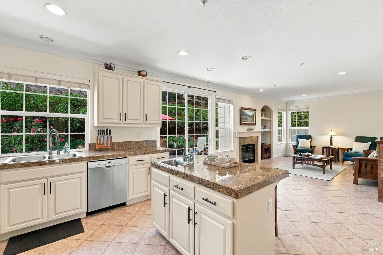 27 Vista Marin Drive