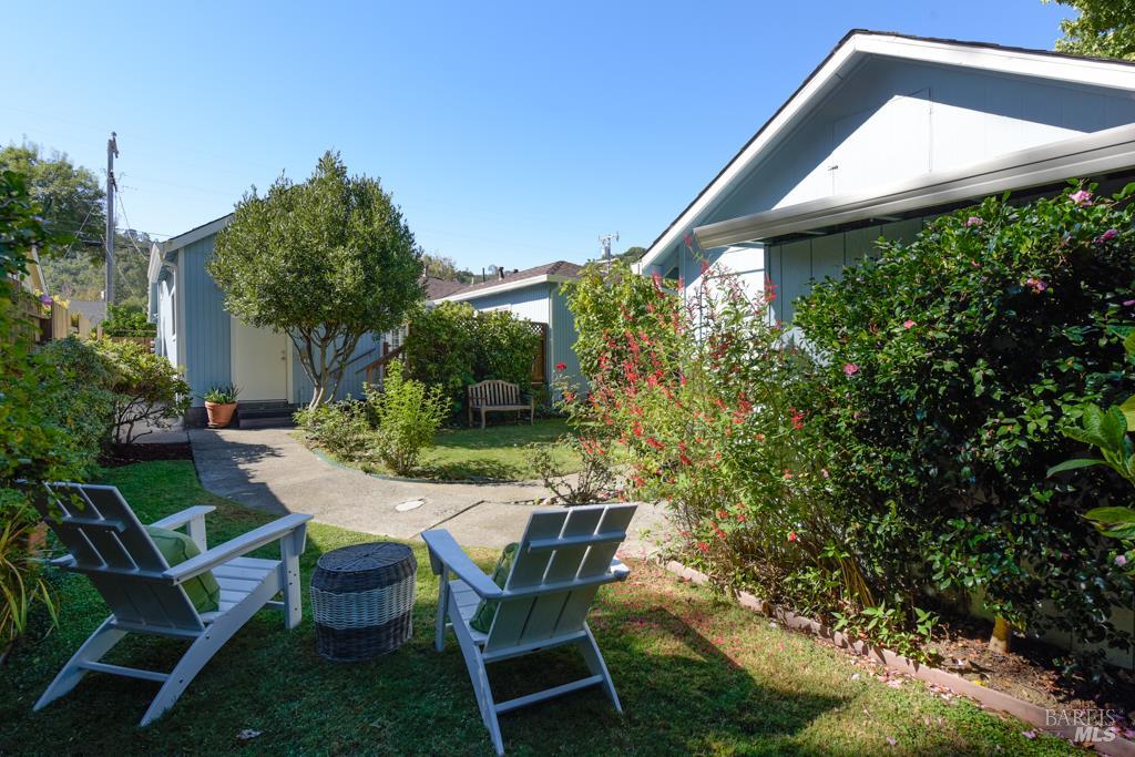 37 Meadow Avenue