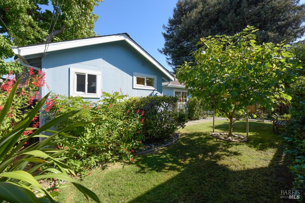 37 Meadow Avenue