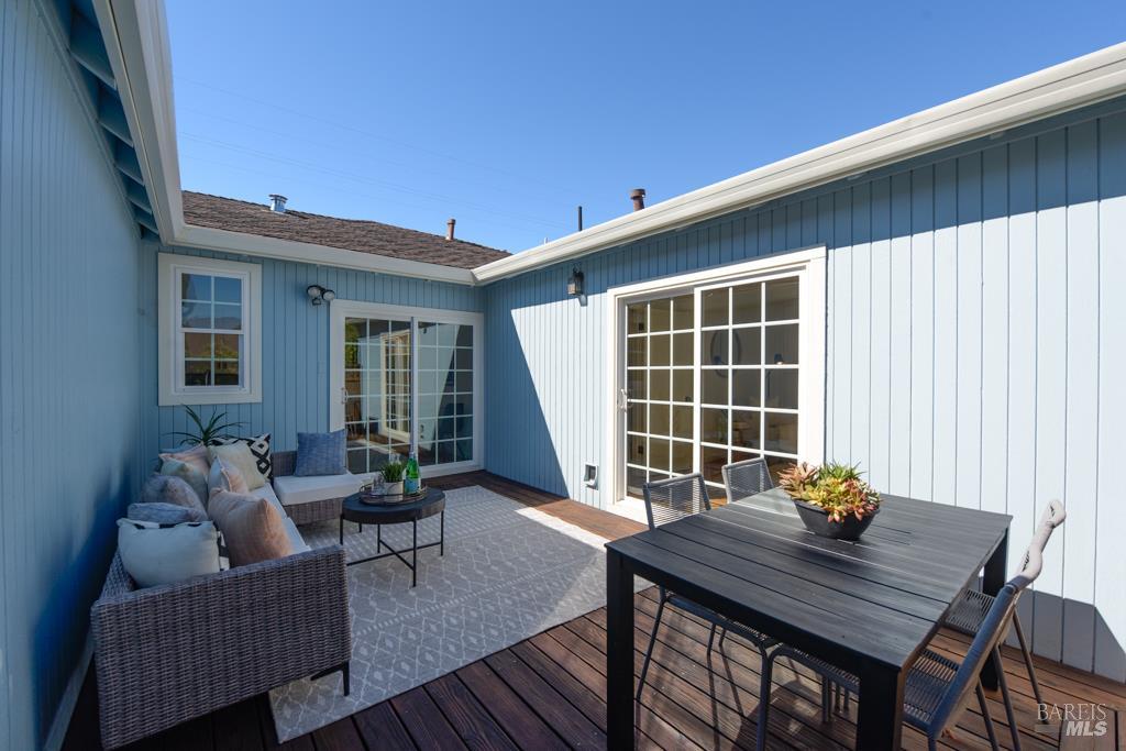 37 Meadow Avenue